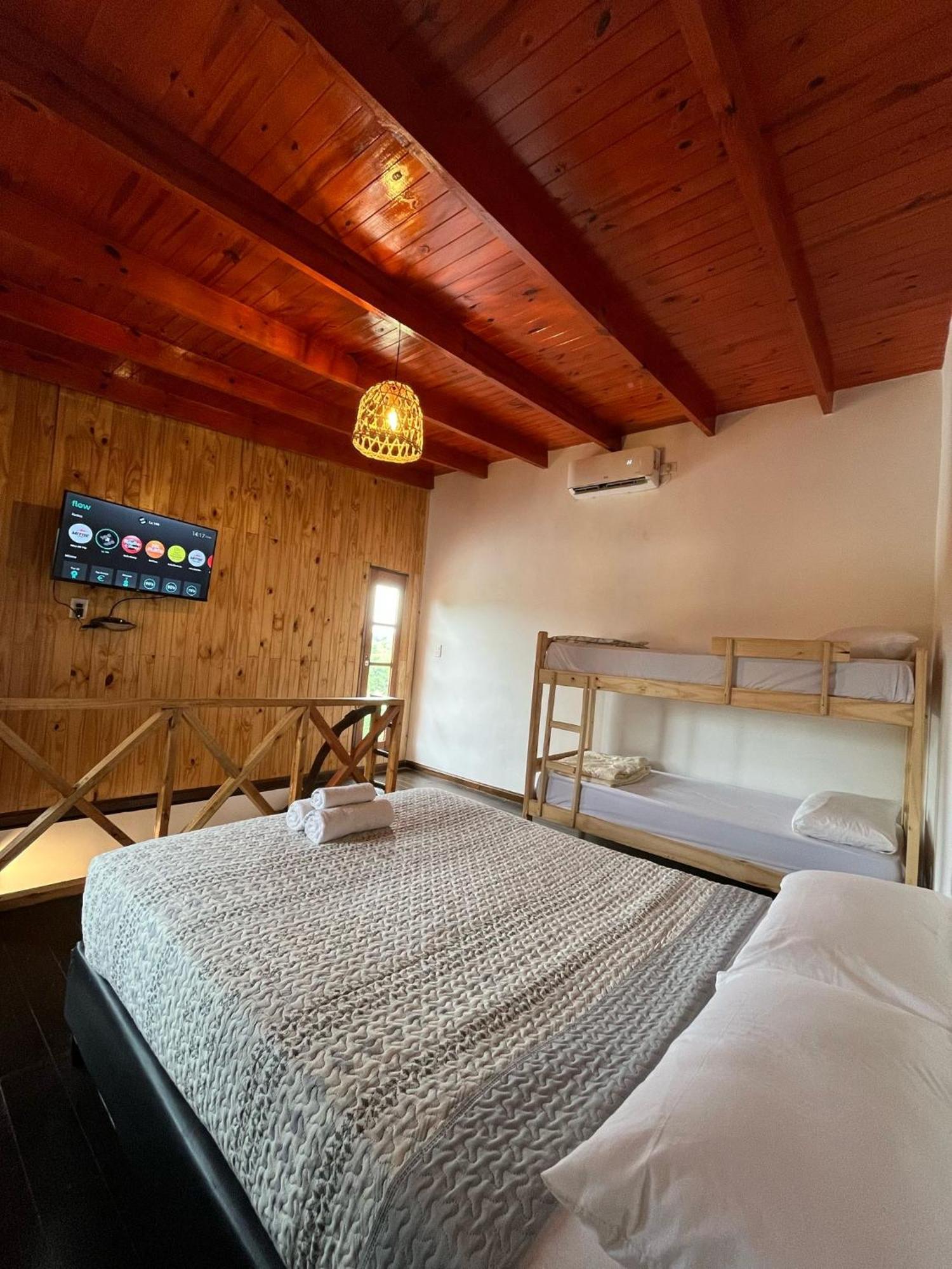 Hospedaje El Tucan Puerto Iguazú Extérieur photo